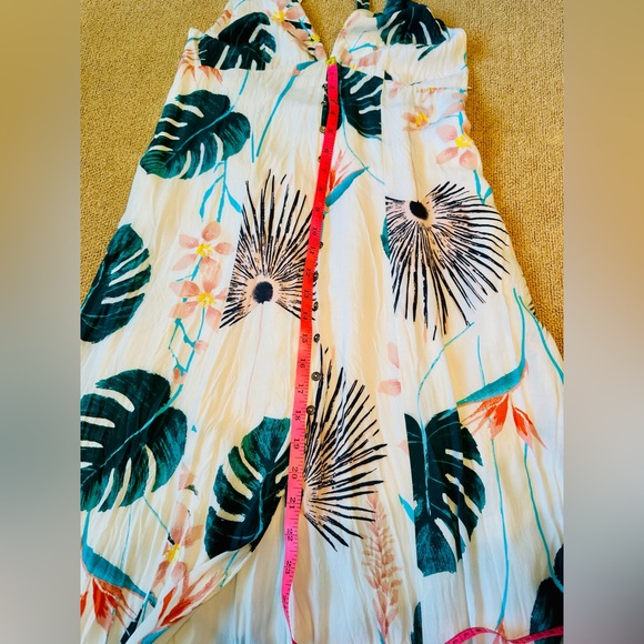 Hommage Multi-Color Floral Print Maxi Dress Size Medium - Picture 10 of 15